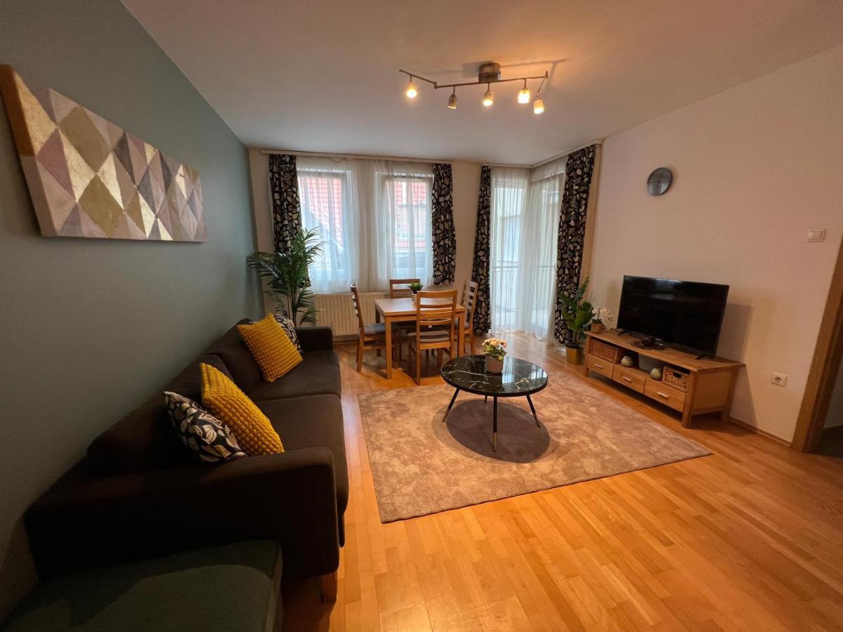Akacfa 26 Apartment Budapest Ngoại thất bức ảnh